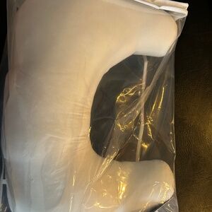 New Bare boppy pillow